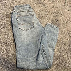 AMERICAN EAGLE STRAIGHT JEANS (28x30)
